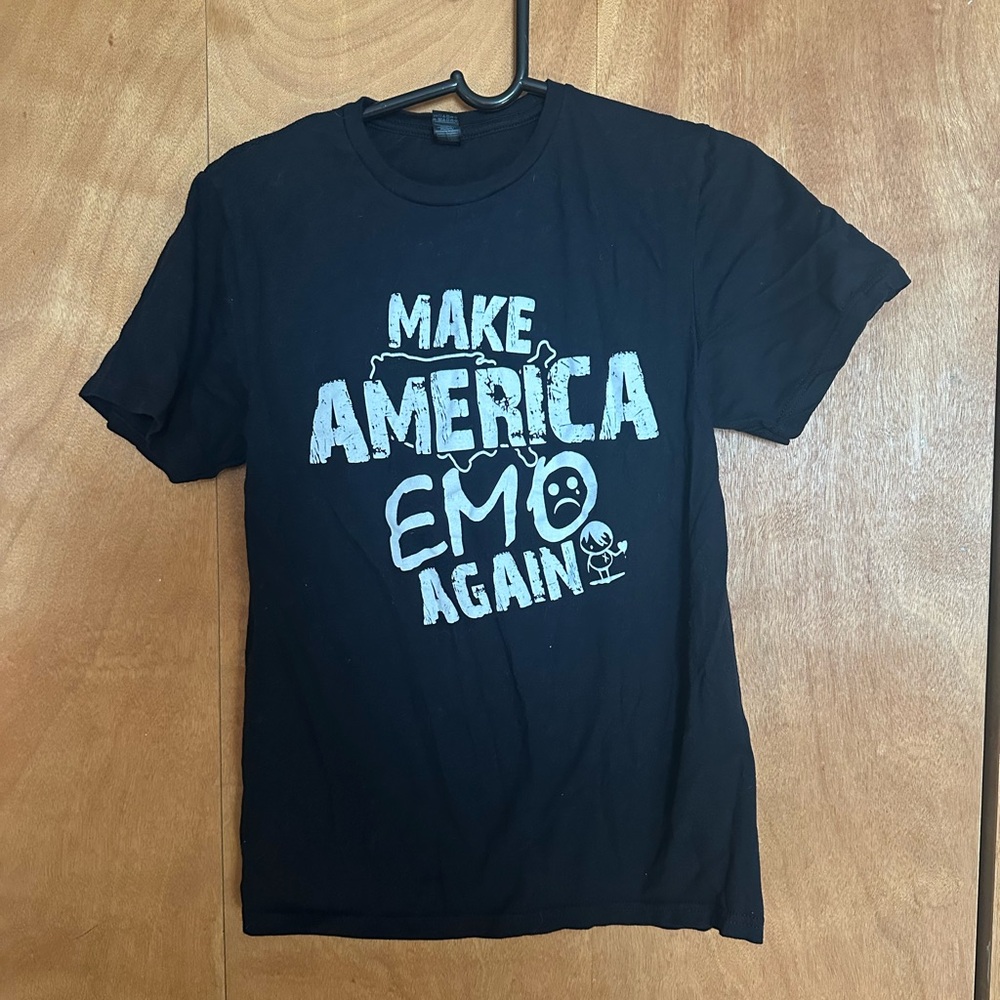 Black Graphic Emo T-Shirt small Never worn unisex